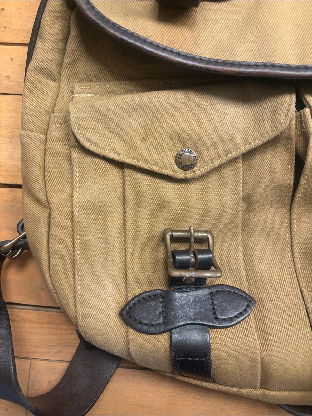 Filson Rugged Twill Rucksack Backpack Tan - Picture 17 of 17